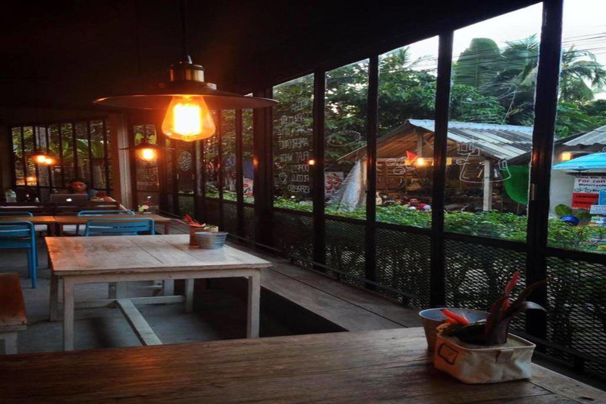 Sleepyowl Hostel Ban Bang Bao  Εξωτερικό φωτογραφία